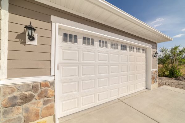 Cost of Garage Lifting in South Lyon